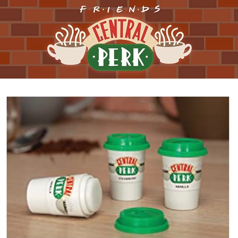 NEW! Friends Central Perk Lip Balm Coffee Cup Set - Picture 2 of 10